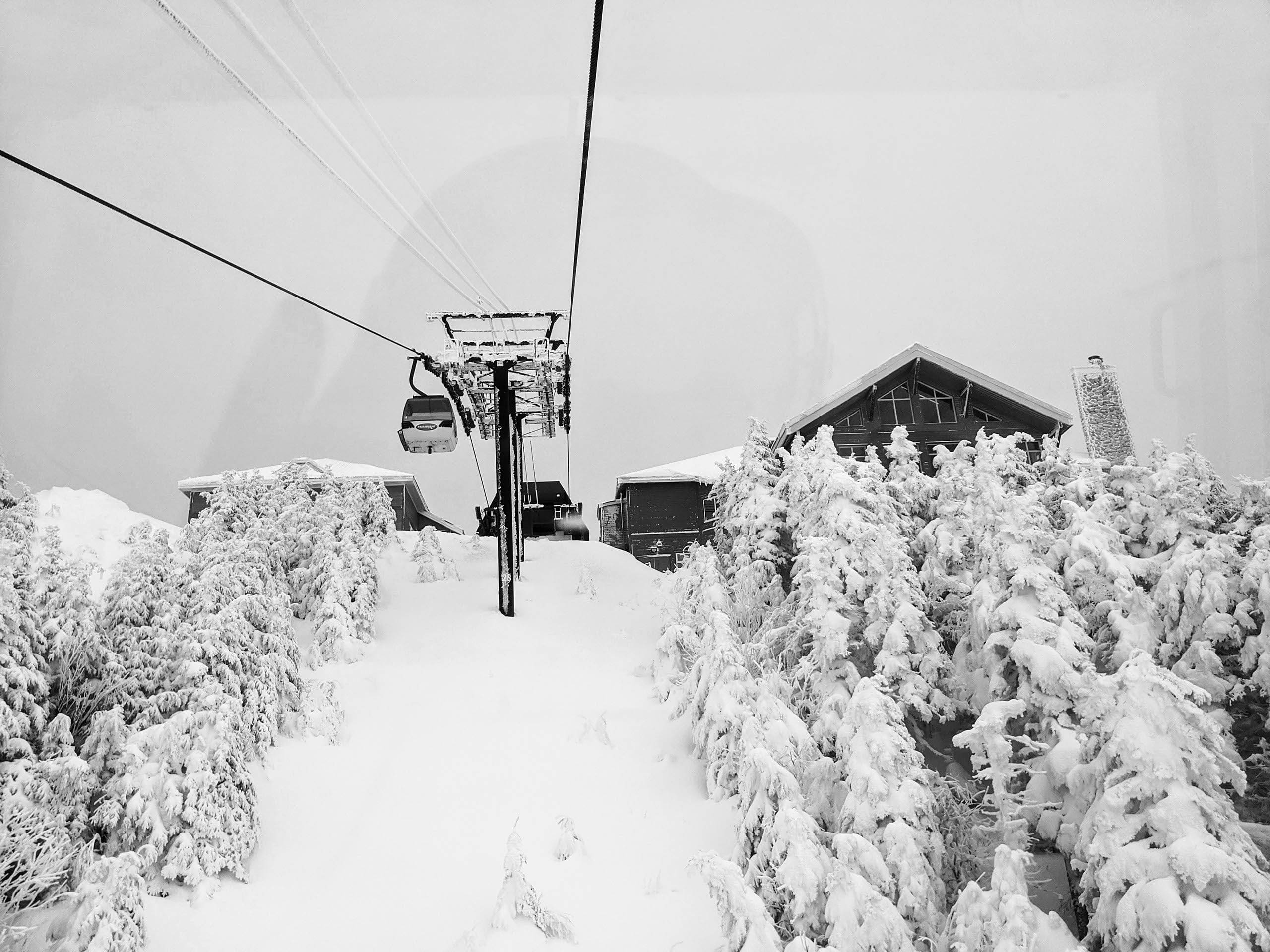 Mont-Tremblant Gondola Lift